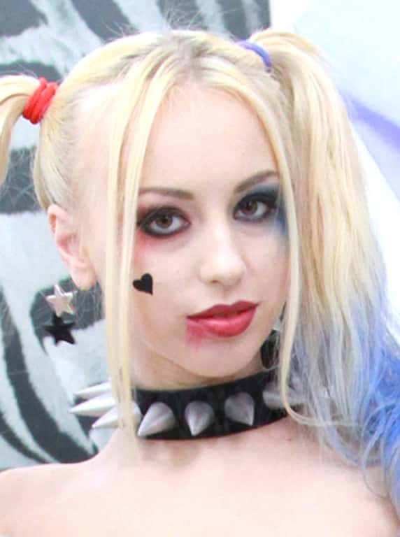 Kira Thorn