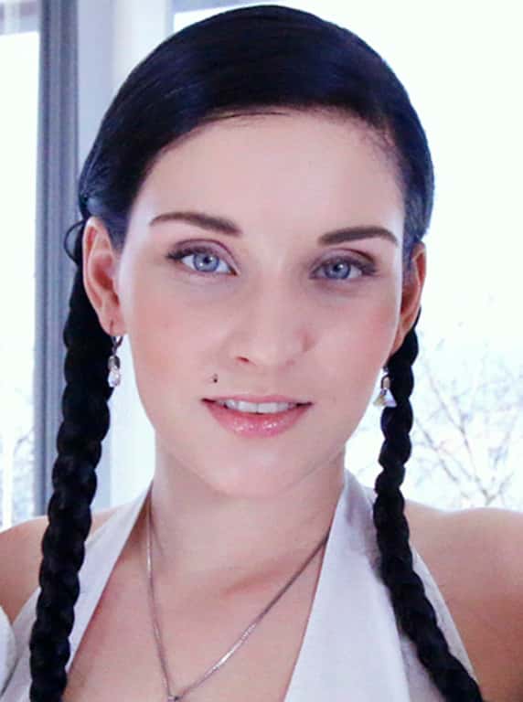 Lucia Denville