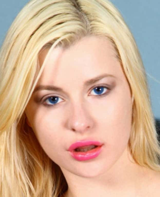 Charlyse Bella