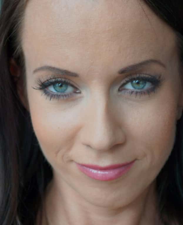 Cindy Dollar